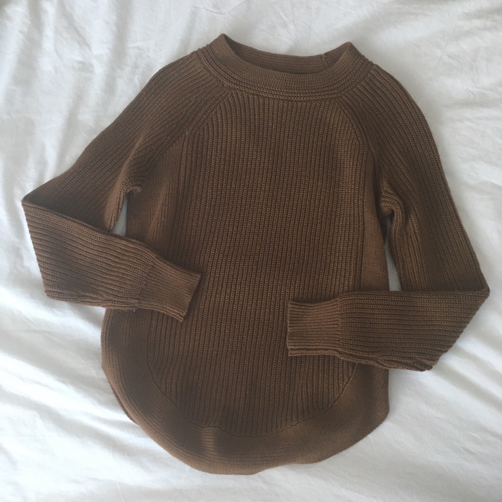 Lord & Taylor knit camel sweater (NWOT) - Picture 4 of 6